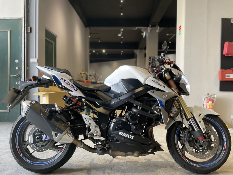 SUZUKI GSR750 中古 二手車出售中 2014年 SUZUKI GSR750 0元交車 分期貸款 車換車 線上賞車 到府交車