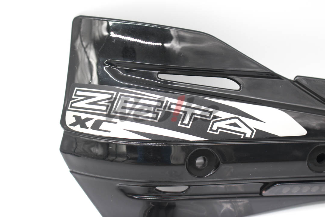 XC 護板 (附方向燈)_表面