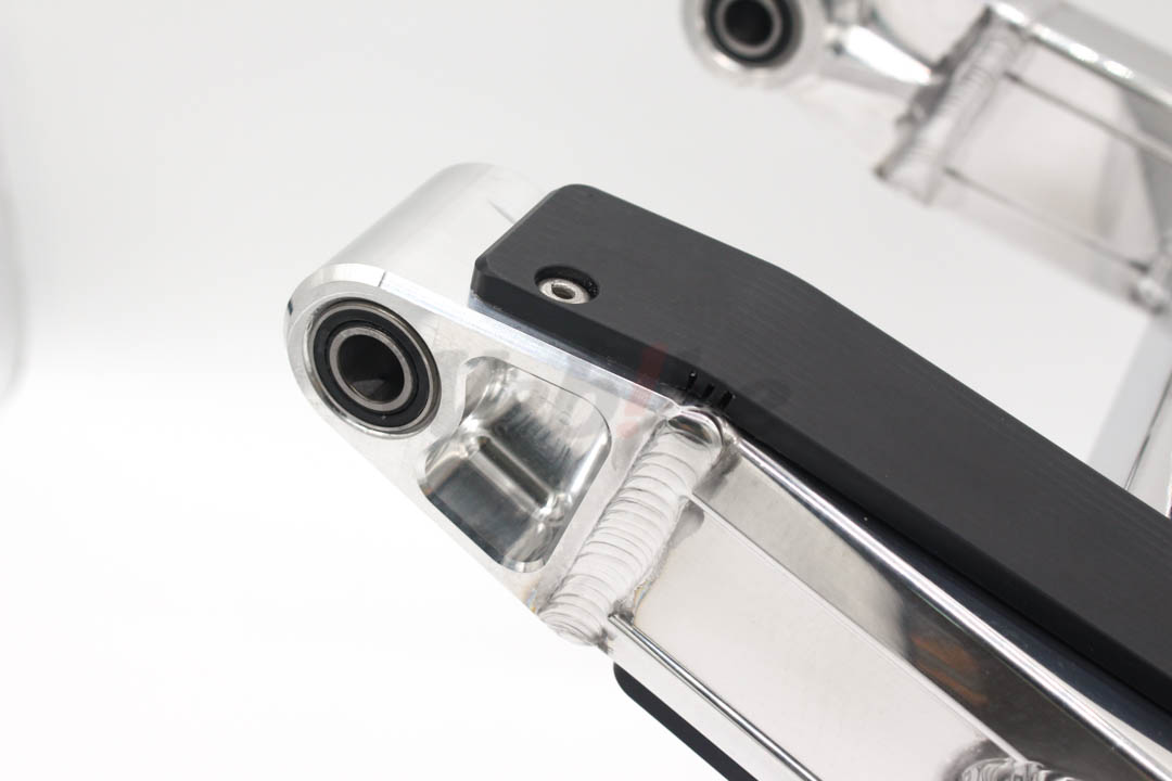 TYPE OV 后摇臂 (附稳定杆) MSX125 (13-20)_特点 TYPE OV 后摇臂 (附稳定杆) MSX125 (13-20)_特点