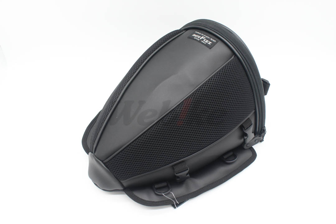 MFK-109 座垫整流罩包 皮革黑 7L_全景 MFK-109 座垫整流罩包 皮革黑 7L_全景