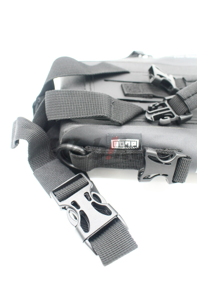 PX1 Snake 蟒蛇防水快速腿包 层次黑_特写 PX1 Snake 蟒蛇防水快速腿包 层次黑_特写