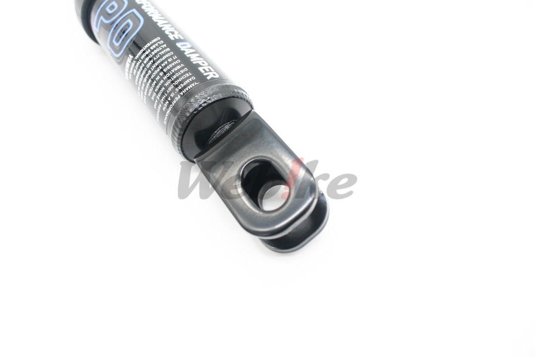 Performance Damper 車身減震拉桿_特寫 Performance Damper 車身減震拉桿_特寫