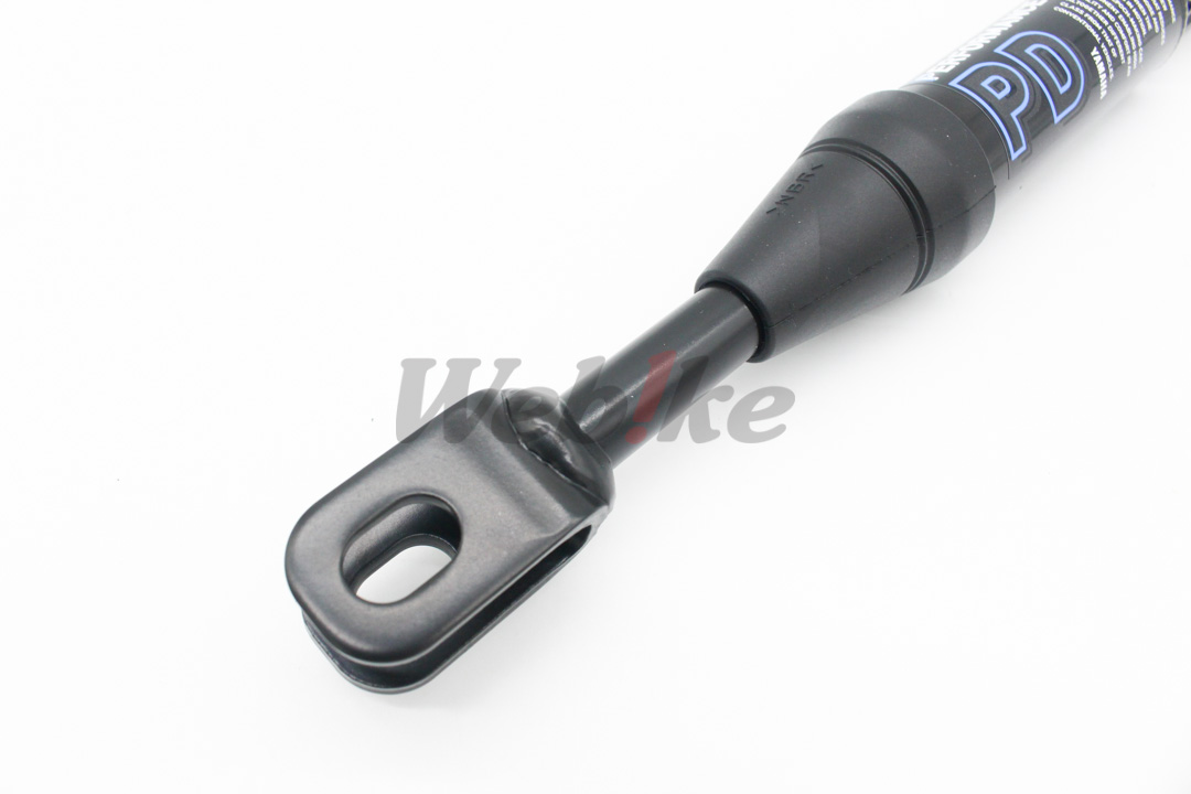 Performance Damper 車身減震拉桿_特寫 Performance Damper 車身減震拉桿_特寫