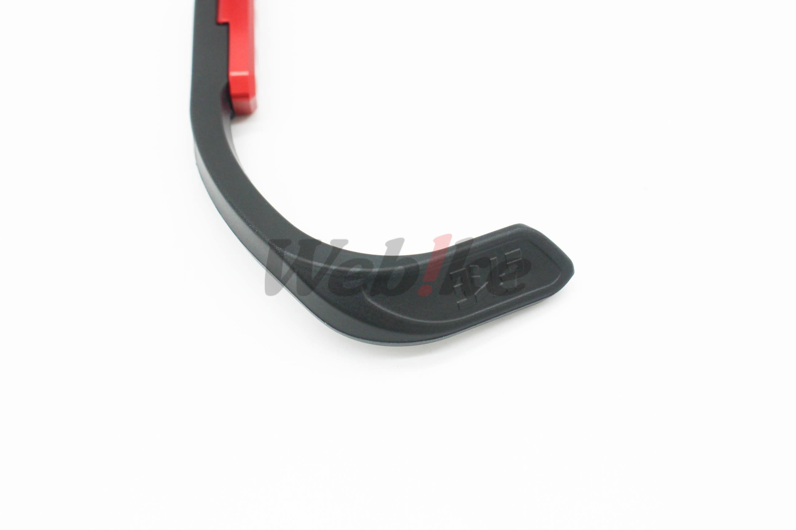 Brake Lever Guard_特寫