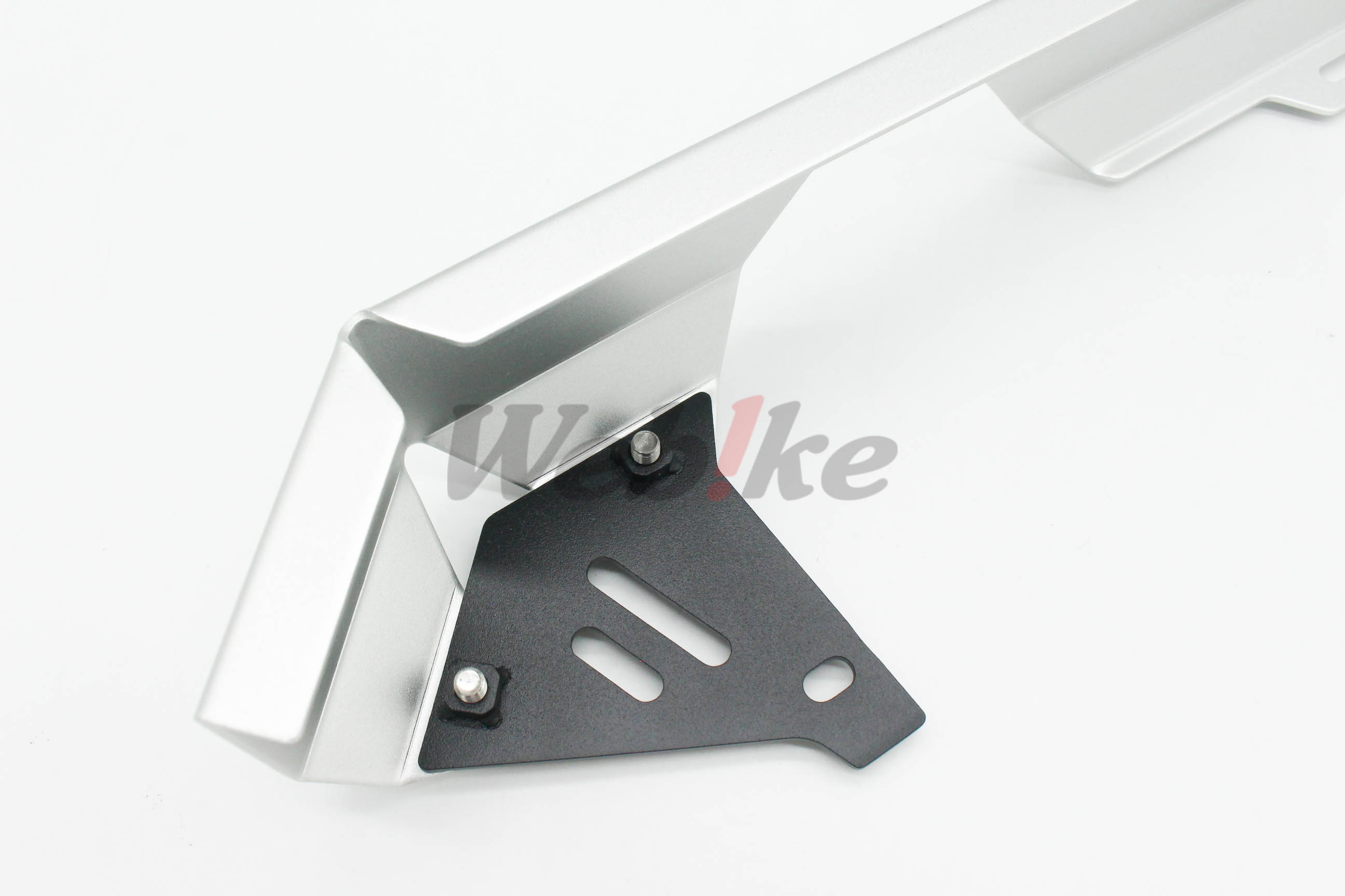 CASE HALF UPPER CHAIN For CT125 Hunter Cub_特寫