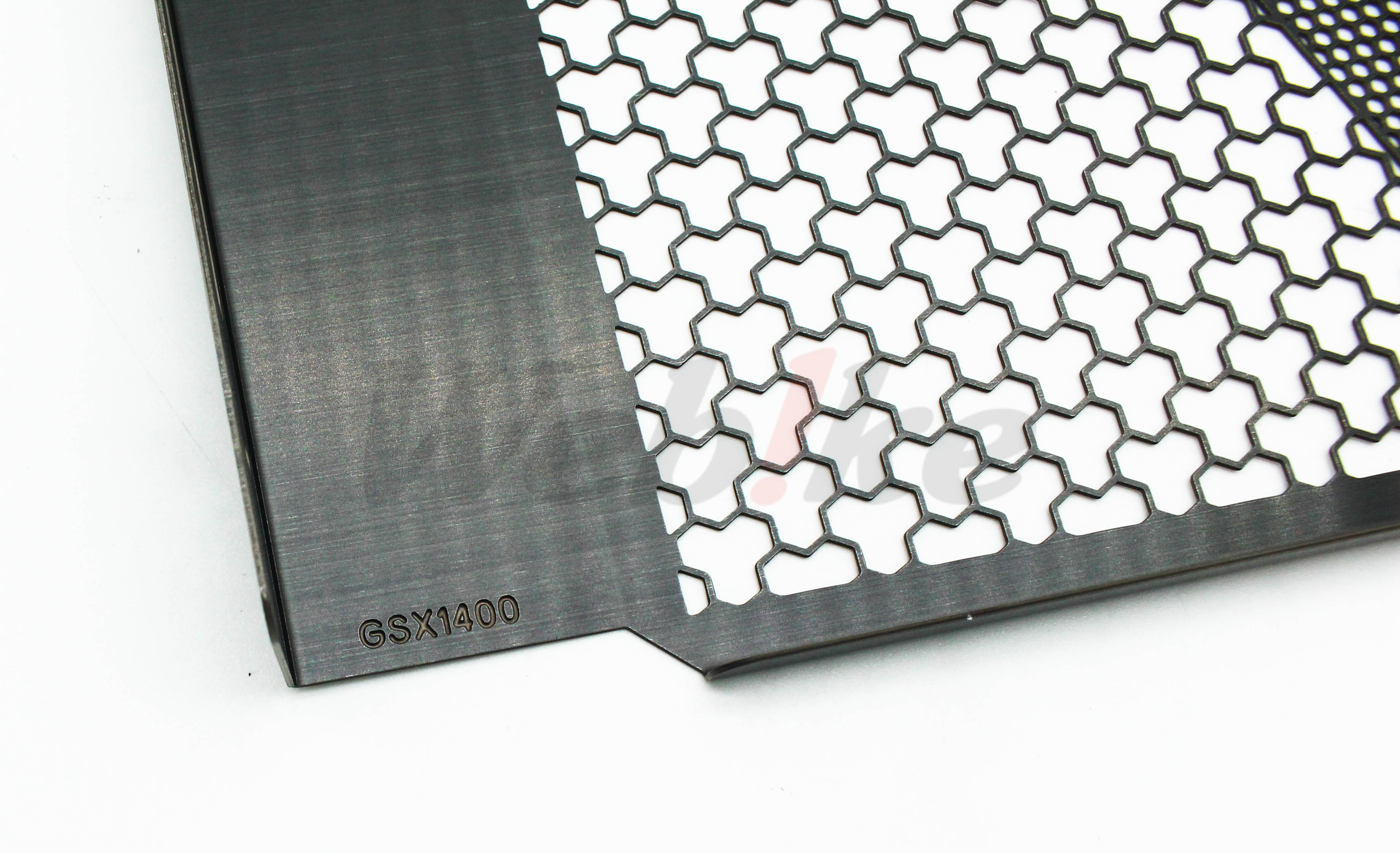 机油冷却器护罩_特写