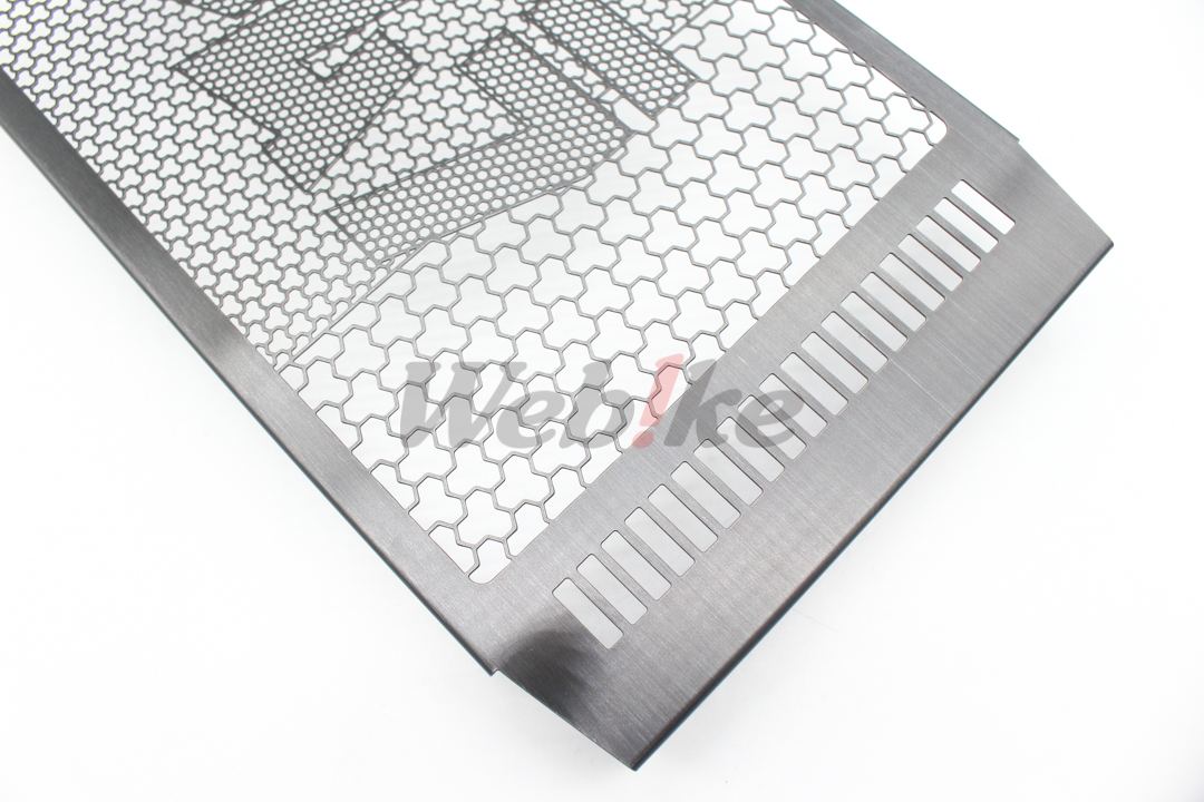 散热器水箱护罩_特写 散热器水箱护罩_特写