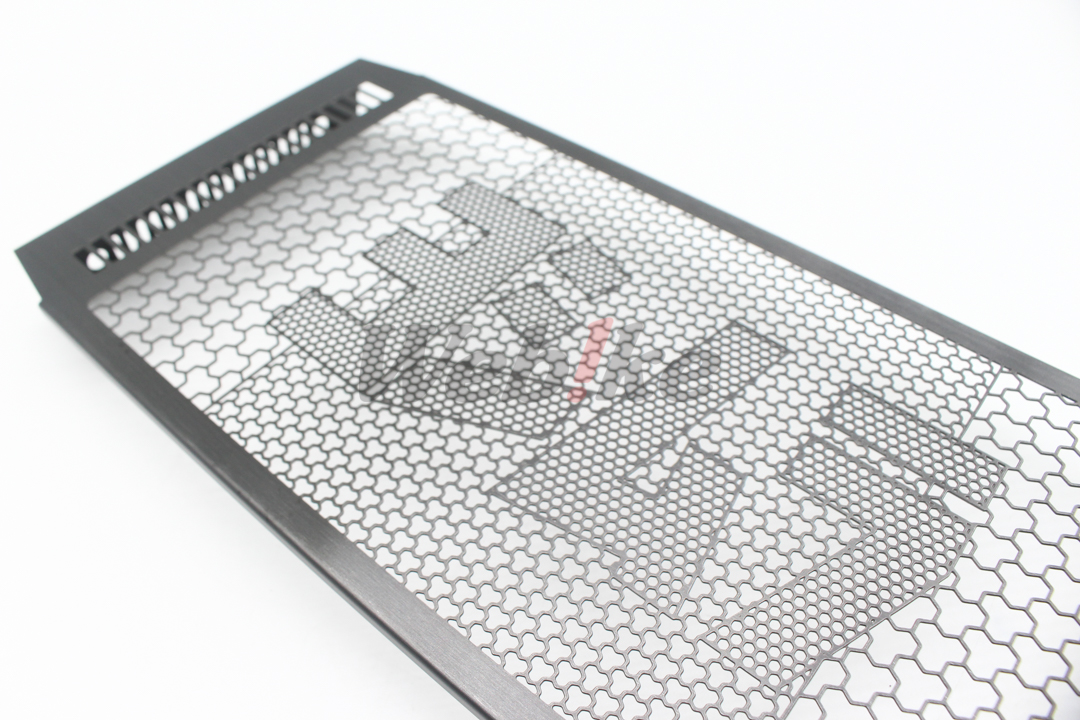 散热器水箱护罩_特写 散热器水箱护罩_特写