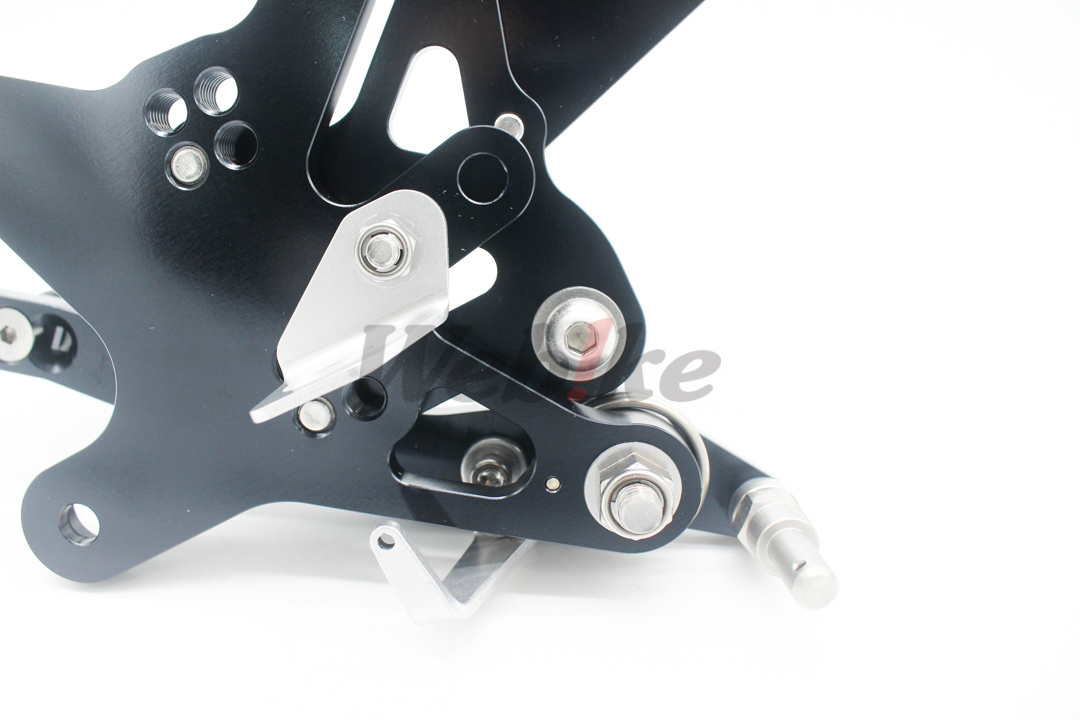 Rear Sets 4 Position_特寫