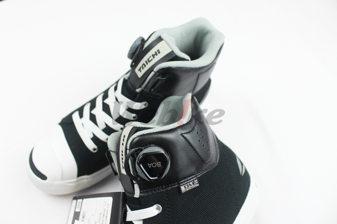 RSS011 防水透氣休閒車靴 (黑/白) DRYMASTER_特寫