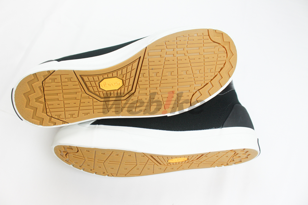 RSS011 防水透氣休閒車靴 (黑/白) DRYMASTER_特寫