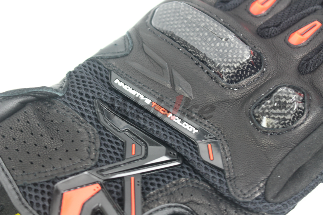 RST442 碳纤维护具 网格透气防摔手套 (黑/蓝)_特写