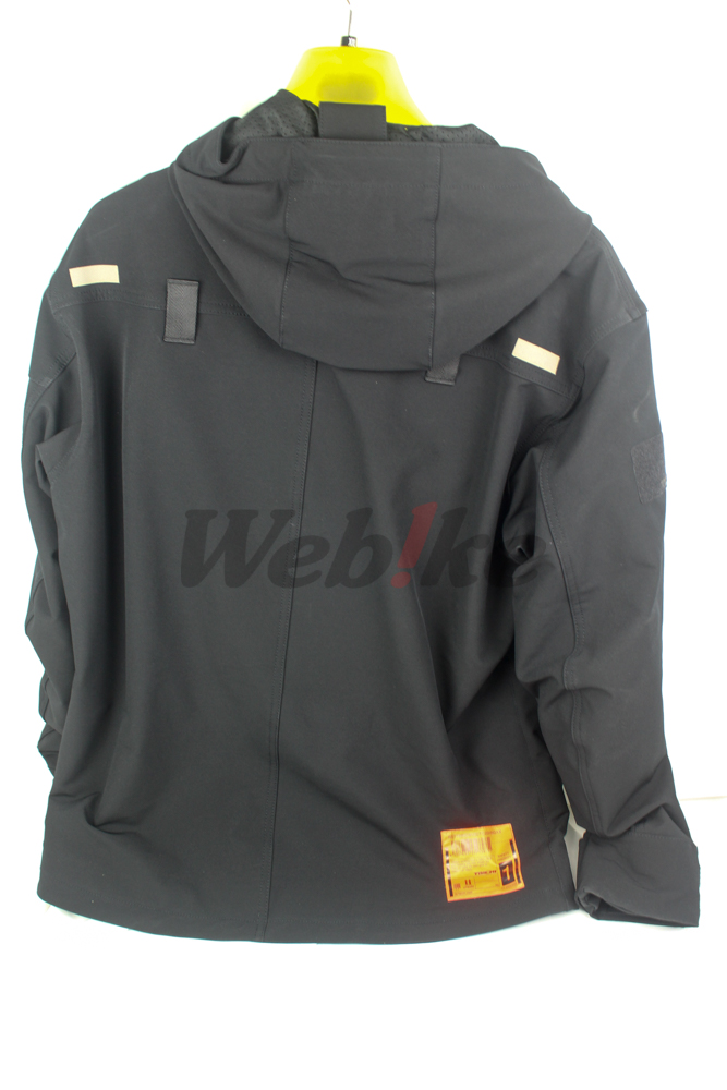 RSJ335 五件式護具 快乾連帽防摔衣 (黑)_特寫