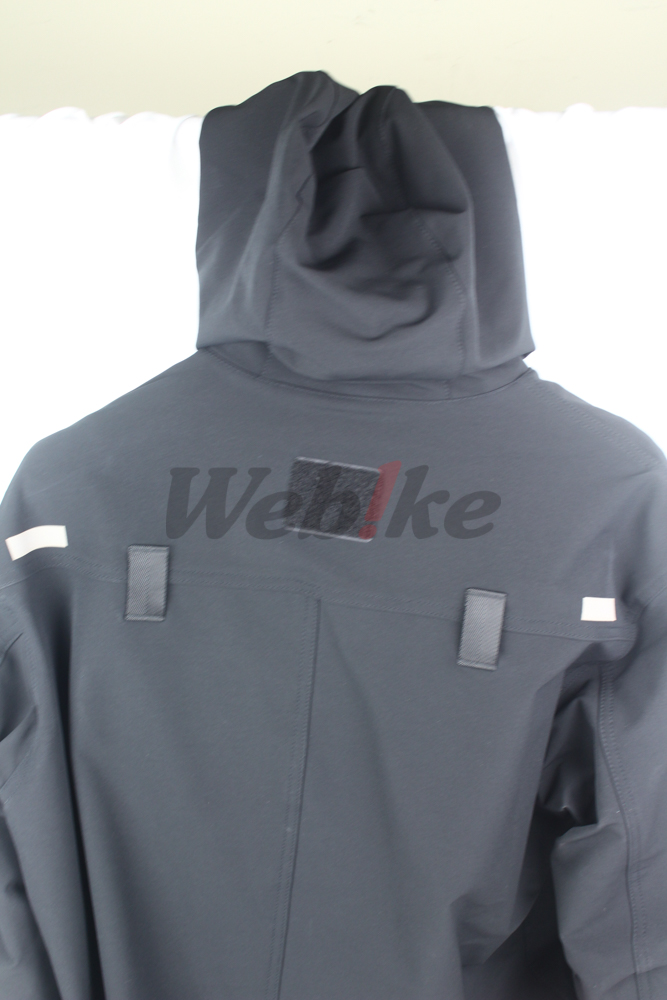 RSJ335 五件式護具 快乾連帽防摔衣 (黑)_特寫