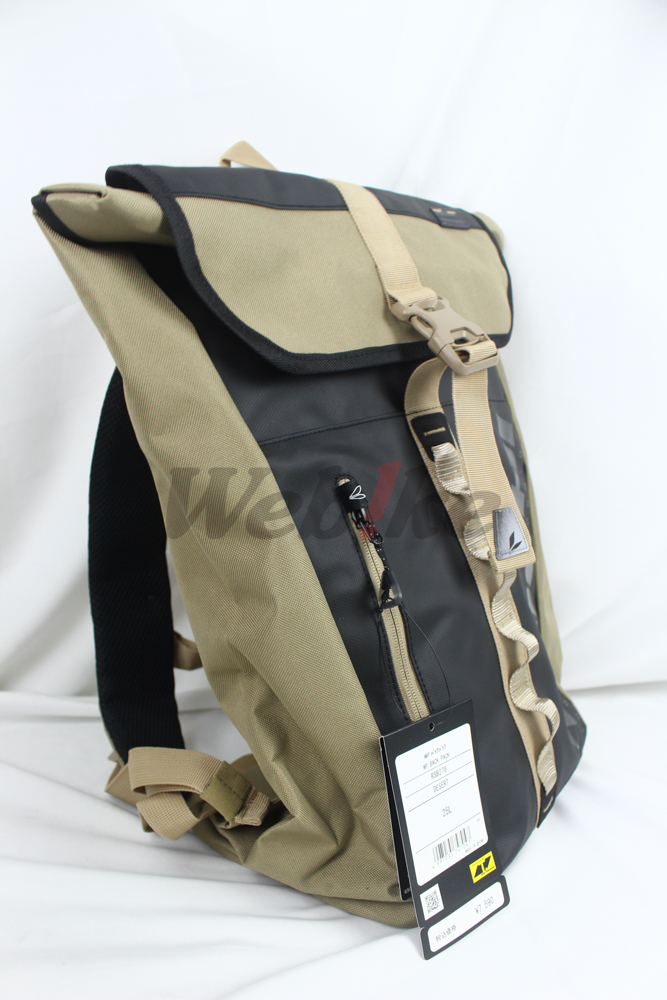 RSB278 防水後背包 25L (迷彩)_特寫