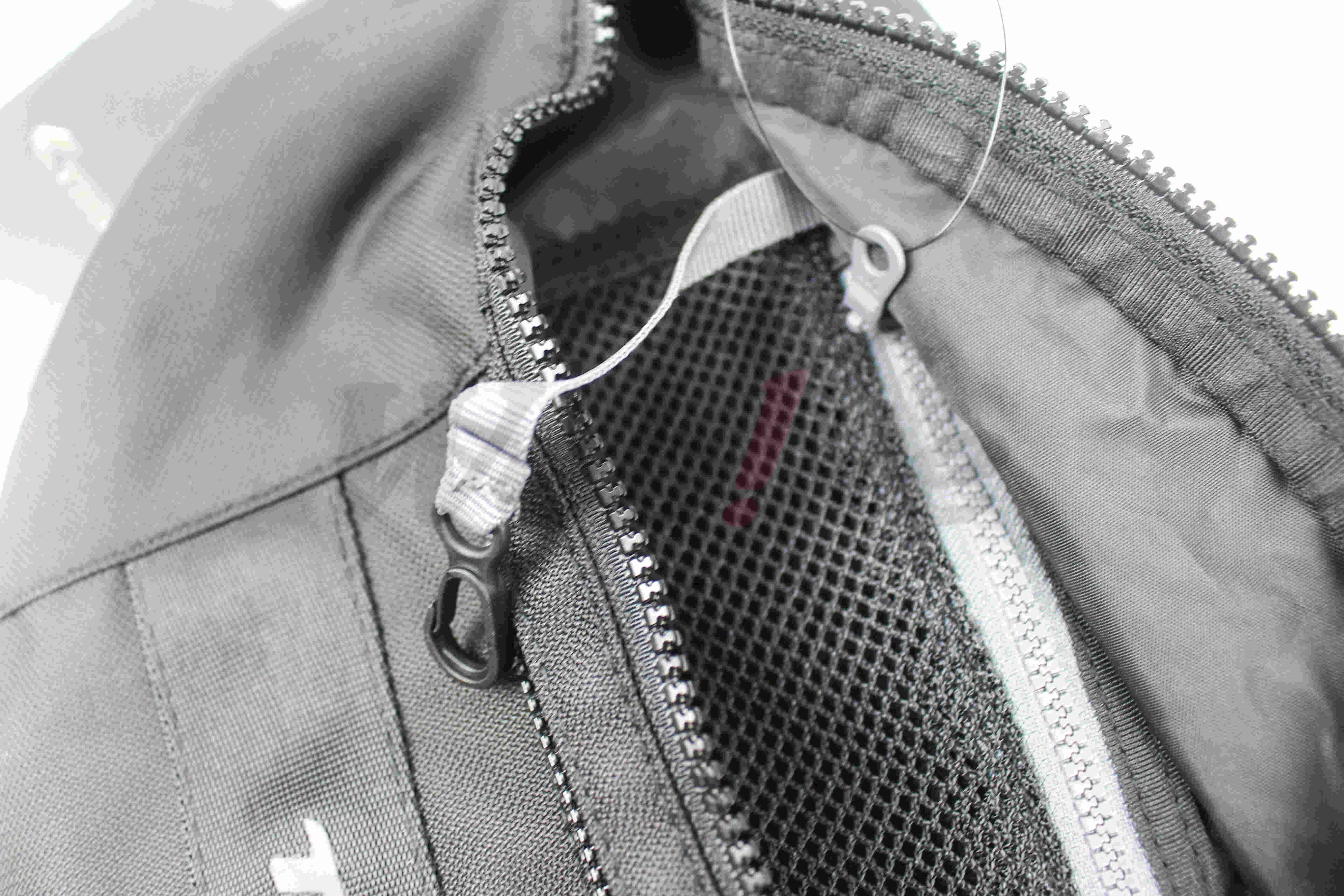 RSB282 两用包 2L (灰)_特写