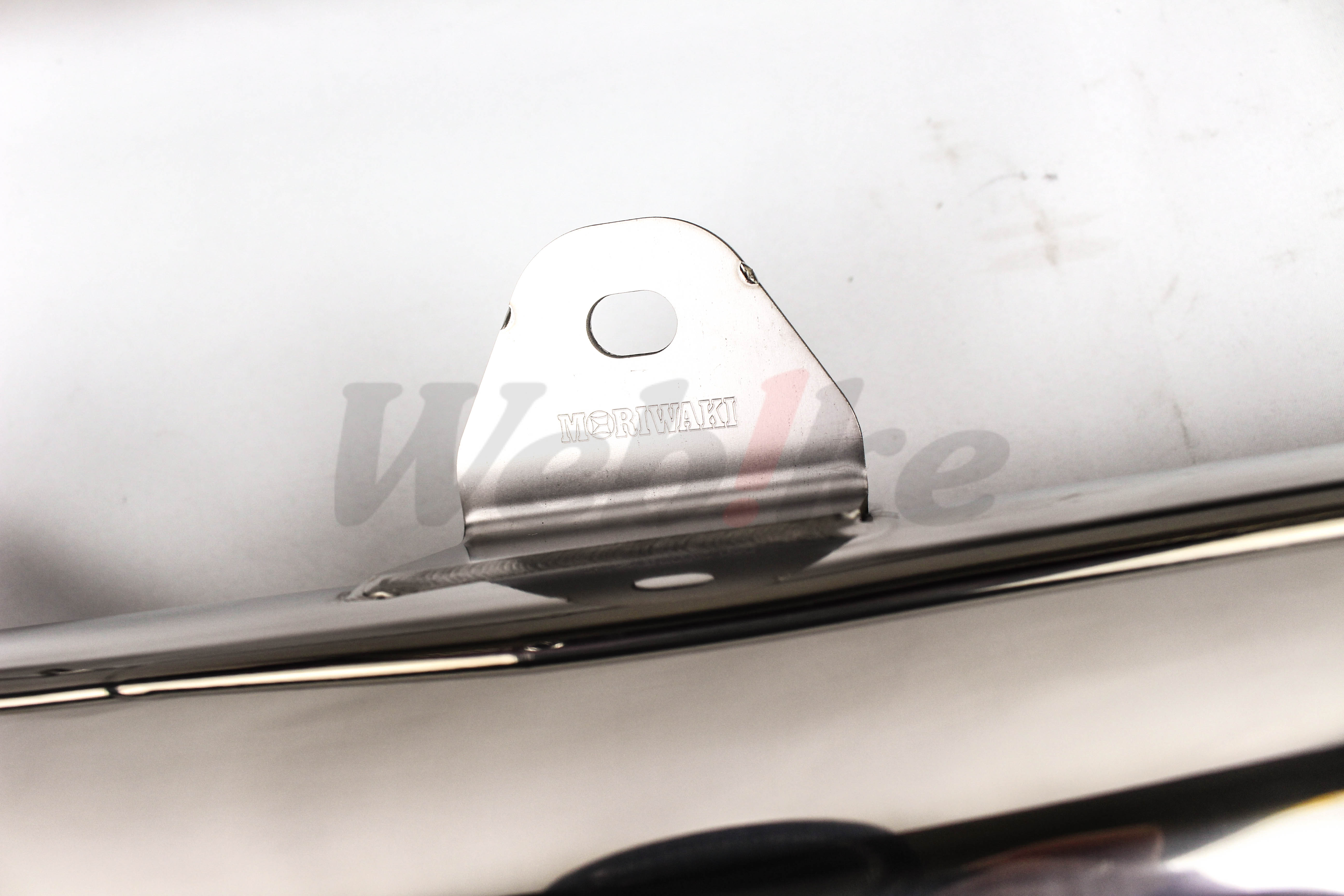 Full Exhaust System Megaphone 2 Cut Out_特寫