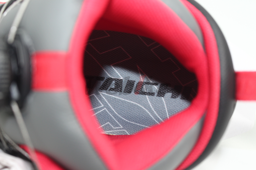 RSS013 防水透气车靴 (火箭灰) DRYMASTER_特写 RSS013 防水透气车靴 (火箭灰) DRYMASTER_特写