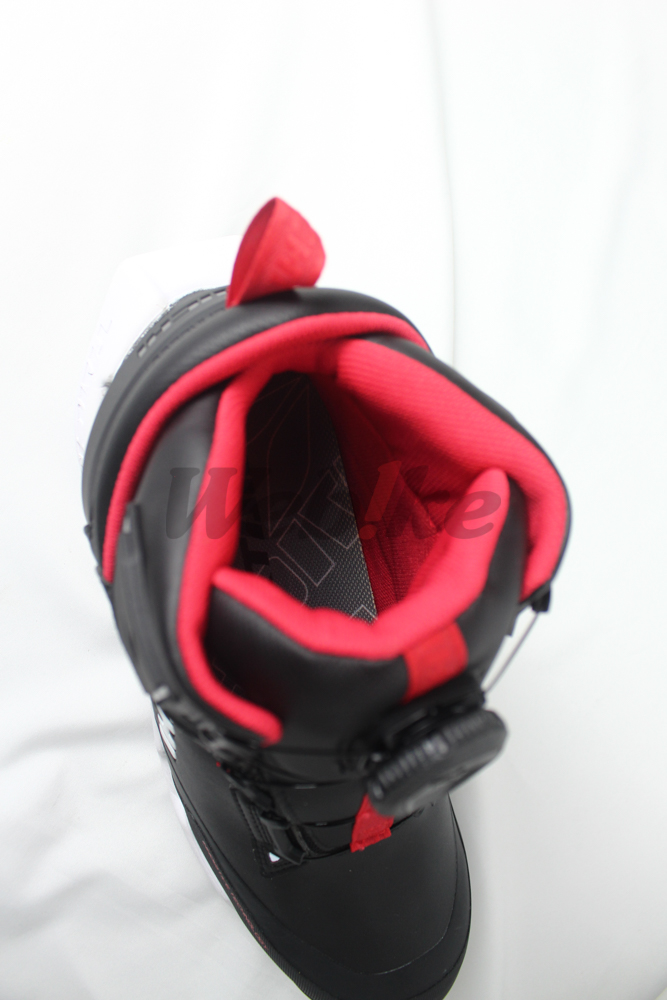 RSS013 防水透气车靴 (黑/白/红) DRYMASTER_特写 RSS013 防水透气车靴 (黑/白/红) DRYMASTER_特写