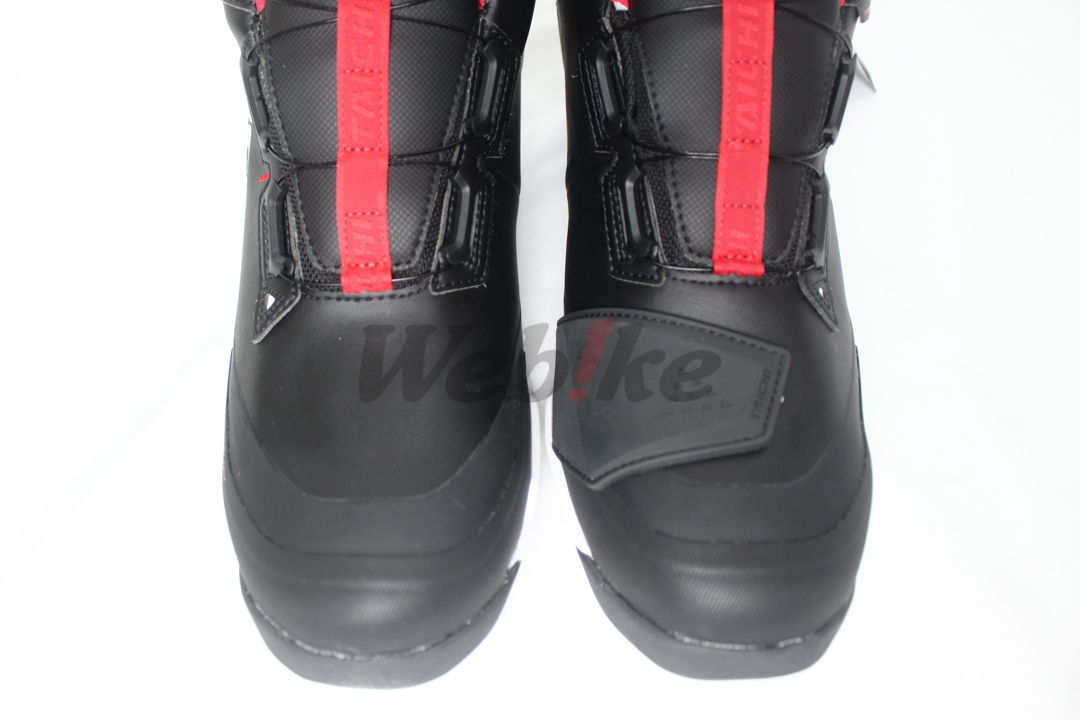 RSS013 防水透气车靴 (黑/白/红) DRYMASTER_特写 RSS013 防水透气车靴 (黑/白/红) DRYMASTER_特写