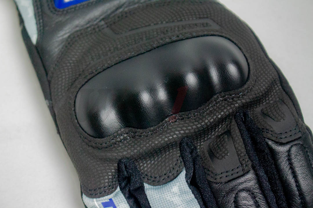 RST630 URBAN 冬季防水保暖手套 (都市灰)_特写 RST630 URBAN 冬季防水保暖手套 (都市灰)_特写