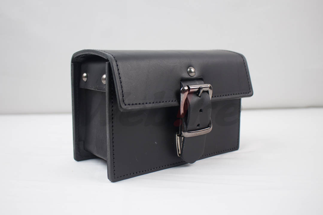 Classic Tool Bag BLACK Tokyo Leather 1 Belt Style_特寫