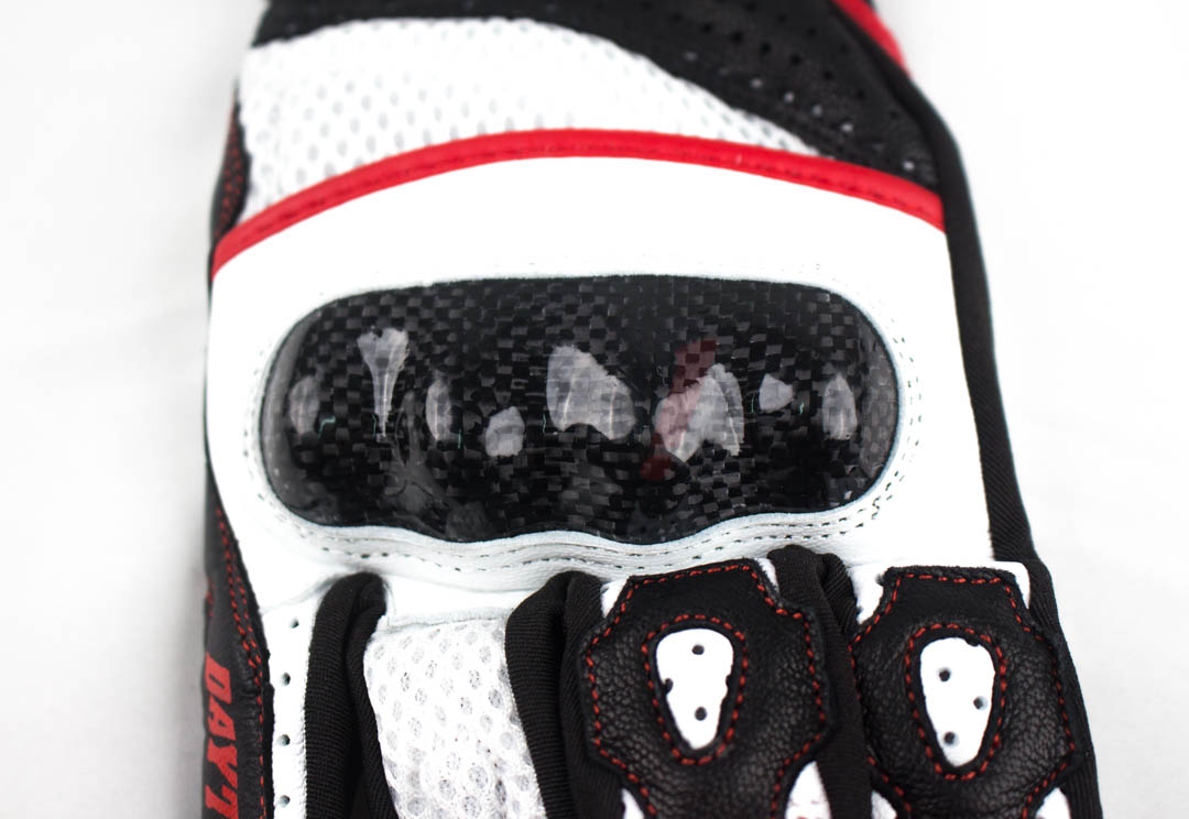 HBG-053 碳纤维护具 SPORTS 网格防摔手套 (黑/白/红)_特写