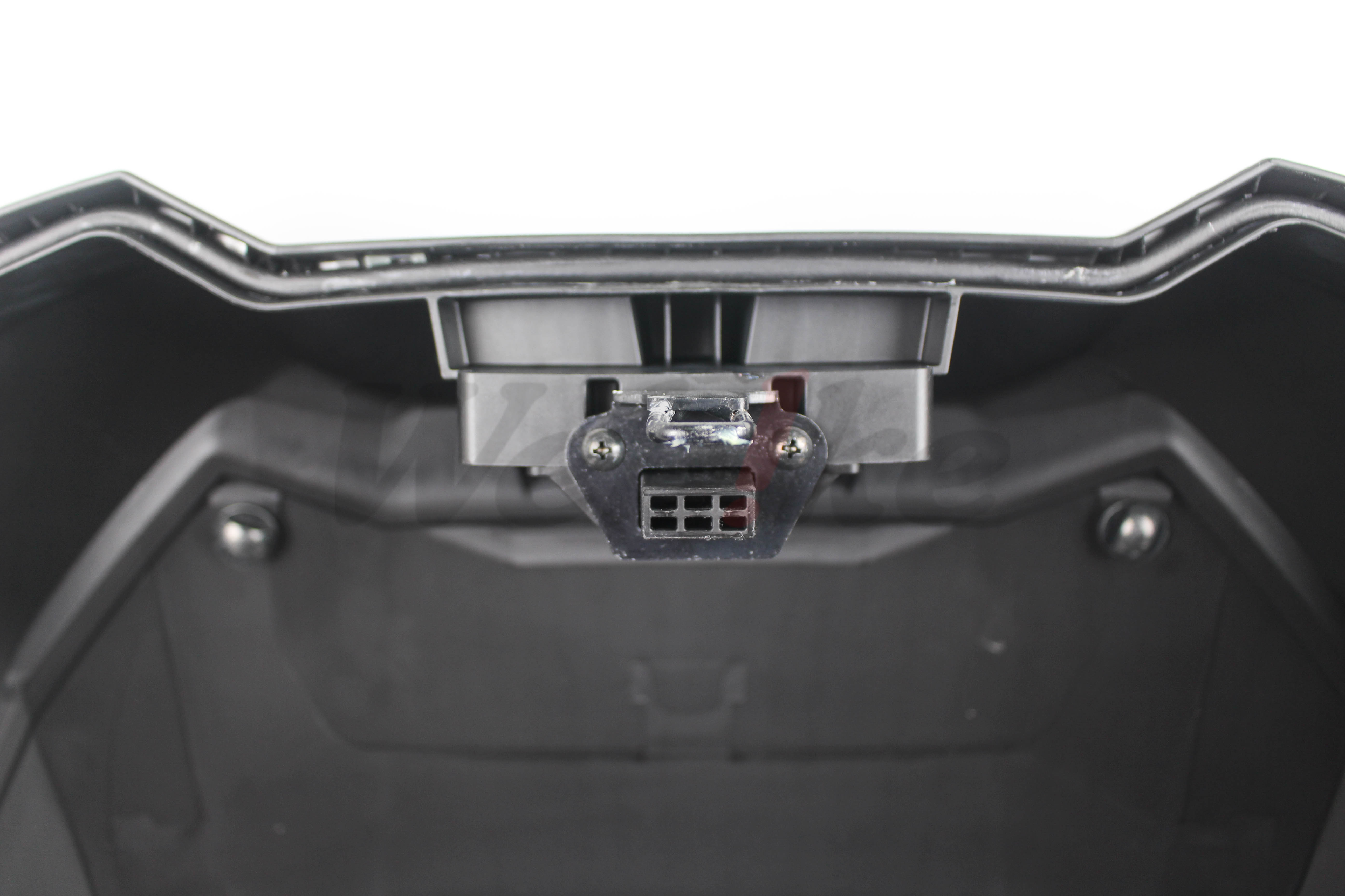 Top Box 50L (Smart Key System Type)_特写 Top Box 50L (Smart Key System Type)_特写