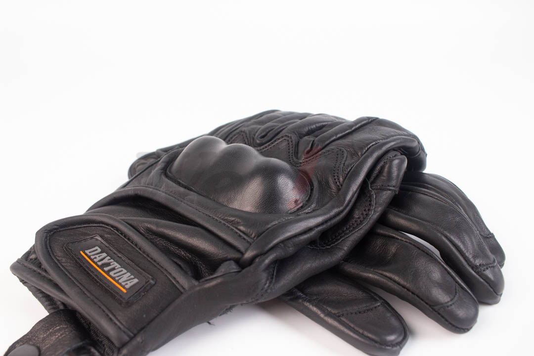 Cow Leather Protector Gloves_特寫