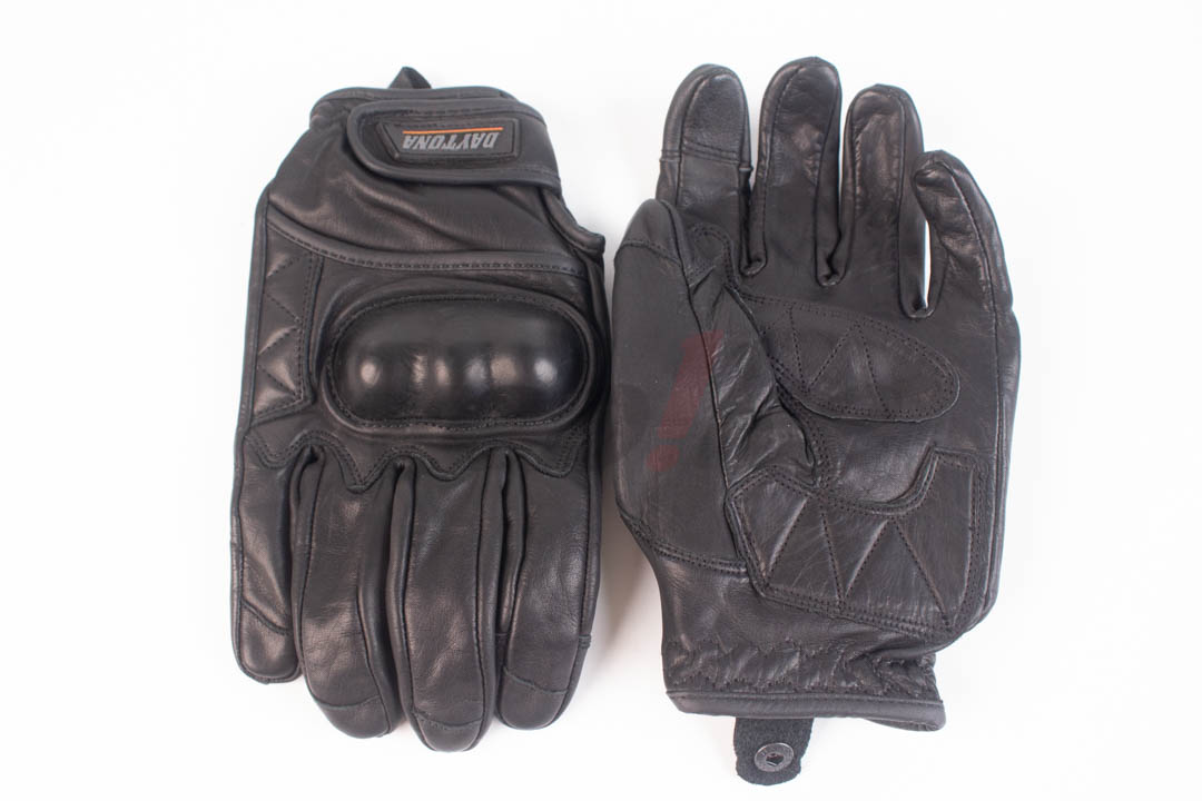 Cow Leather Protector Gloves_特寫