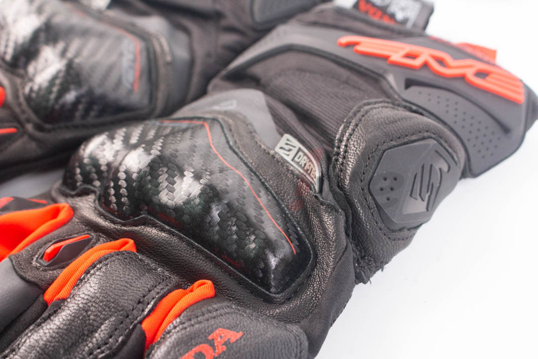 X-RIDER WP 手套_特写 X-RIDER WP 手套_特写