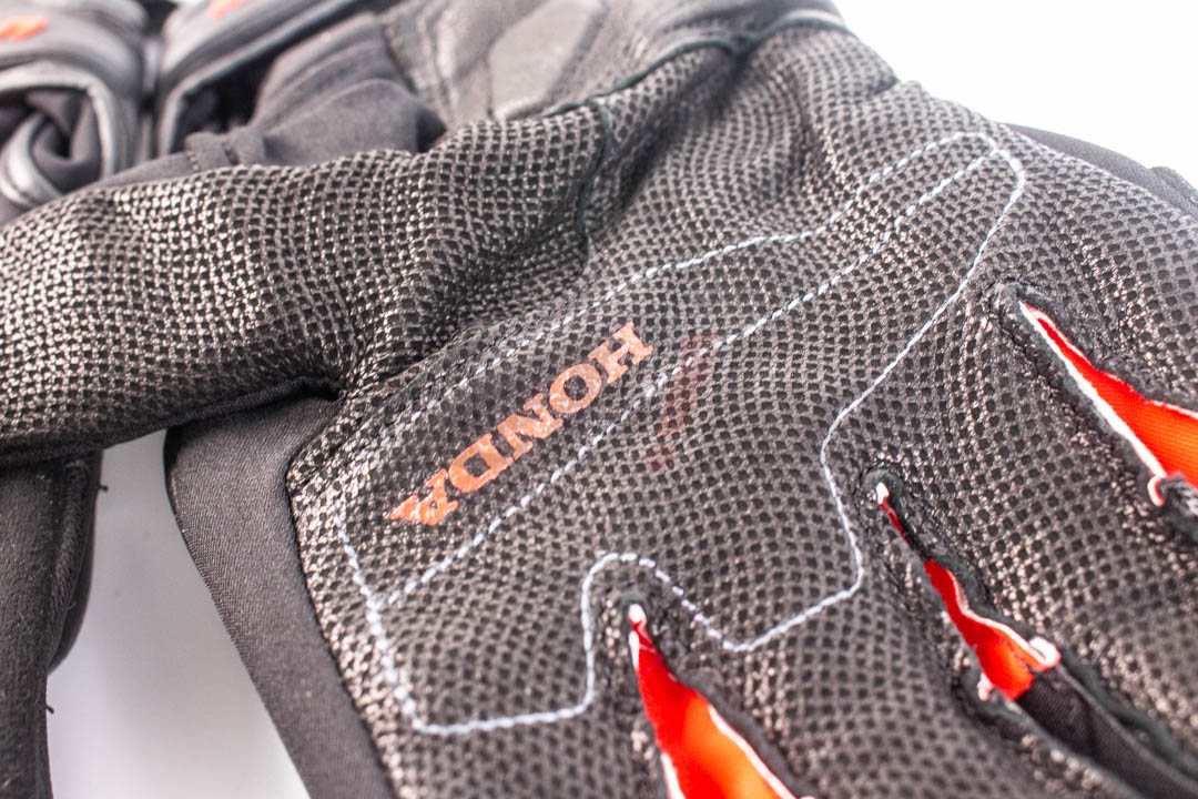 X-RIDER WP 手套_特写 X-RIDER WP 手套_特写