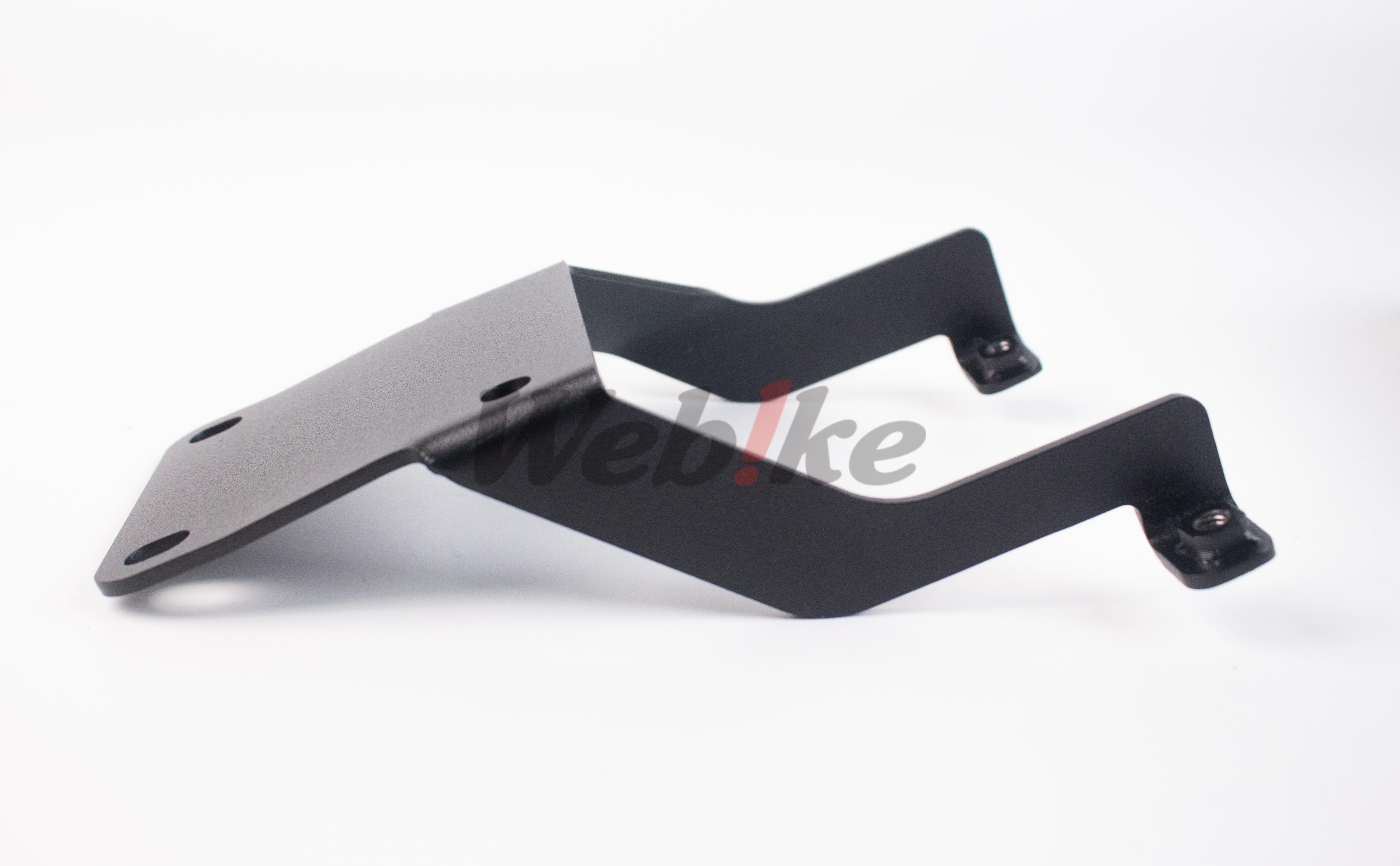 引擎下護板 DAX125 (22-)_特寫