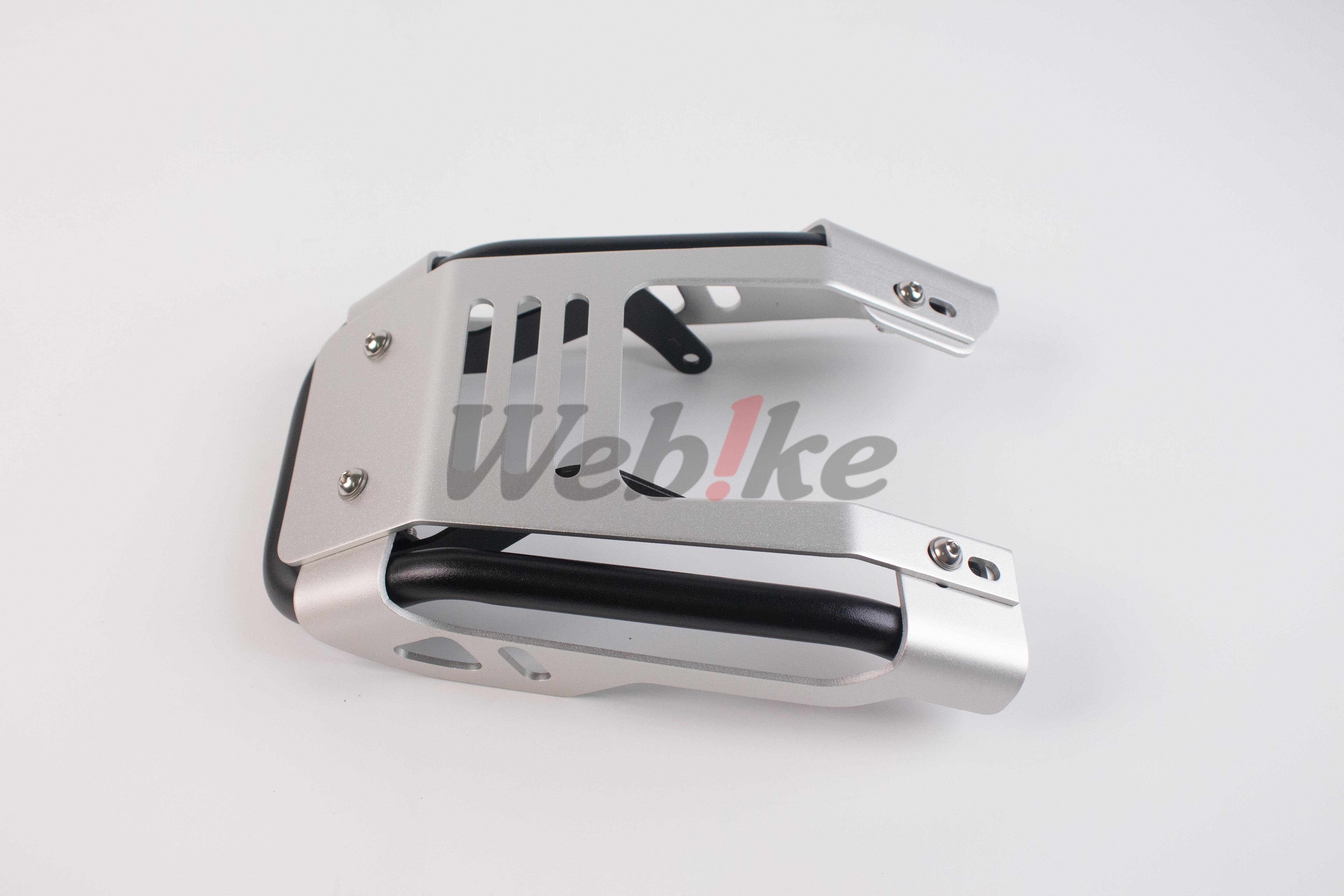 引擎下護板 DAX125 (22-)_特寫