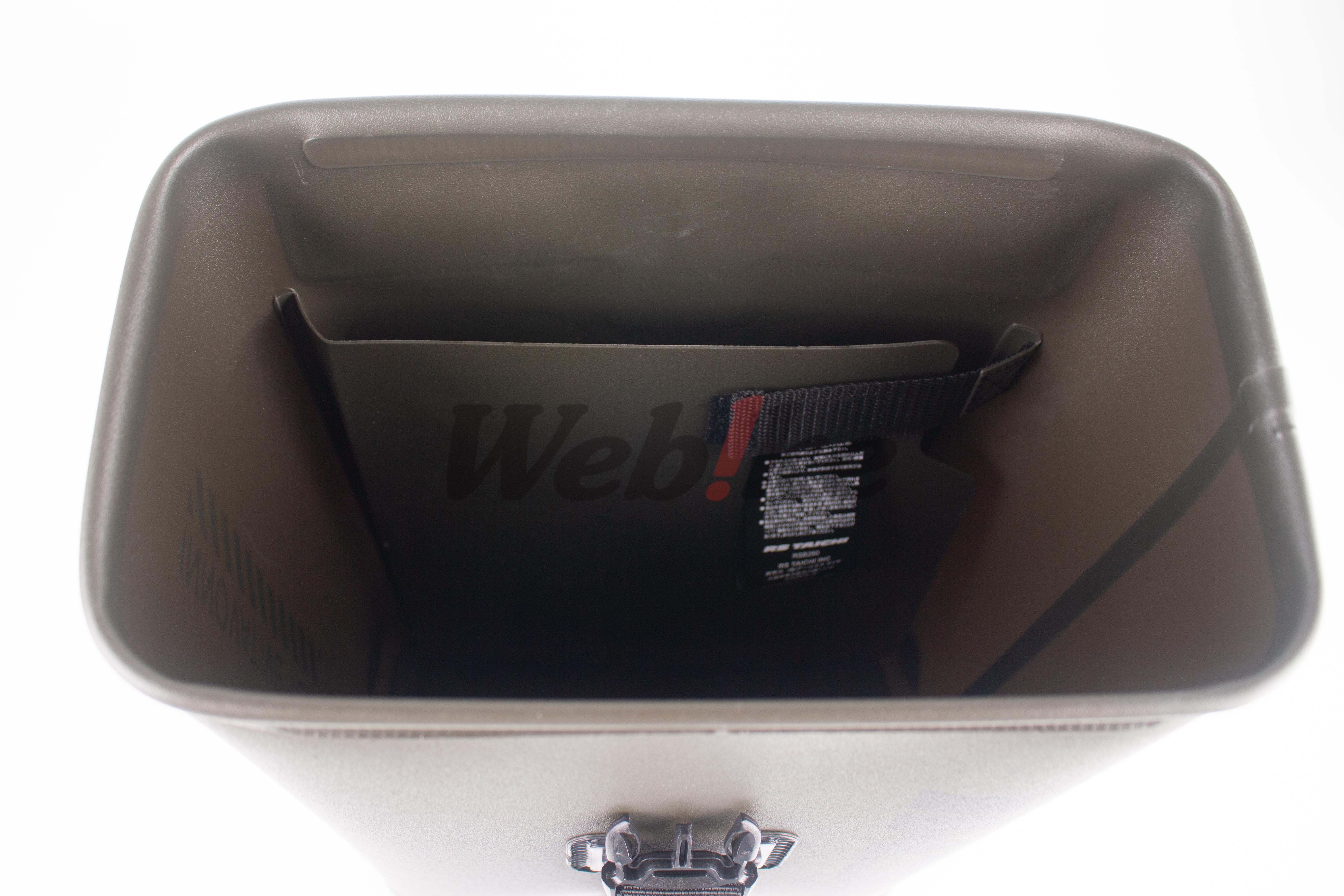 RSB290 防水 水桶後背包 15L (卡其)_特寫