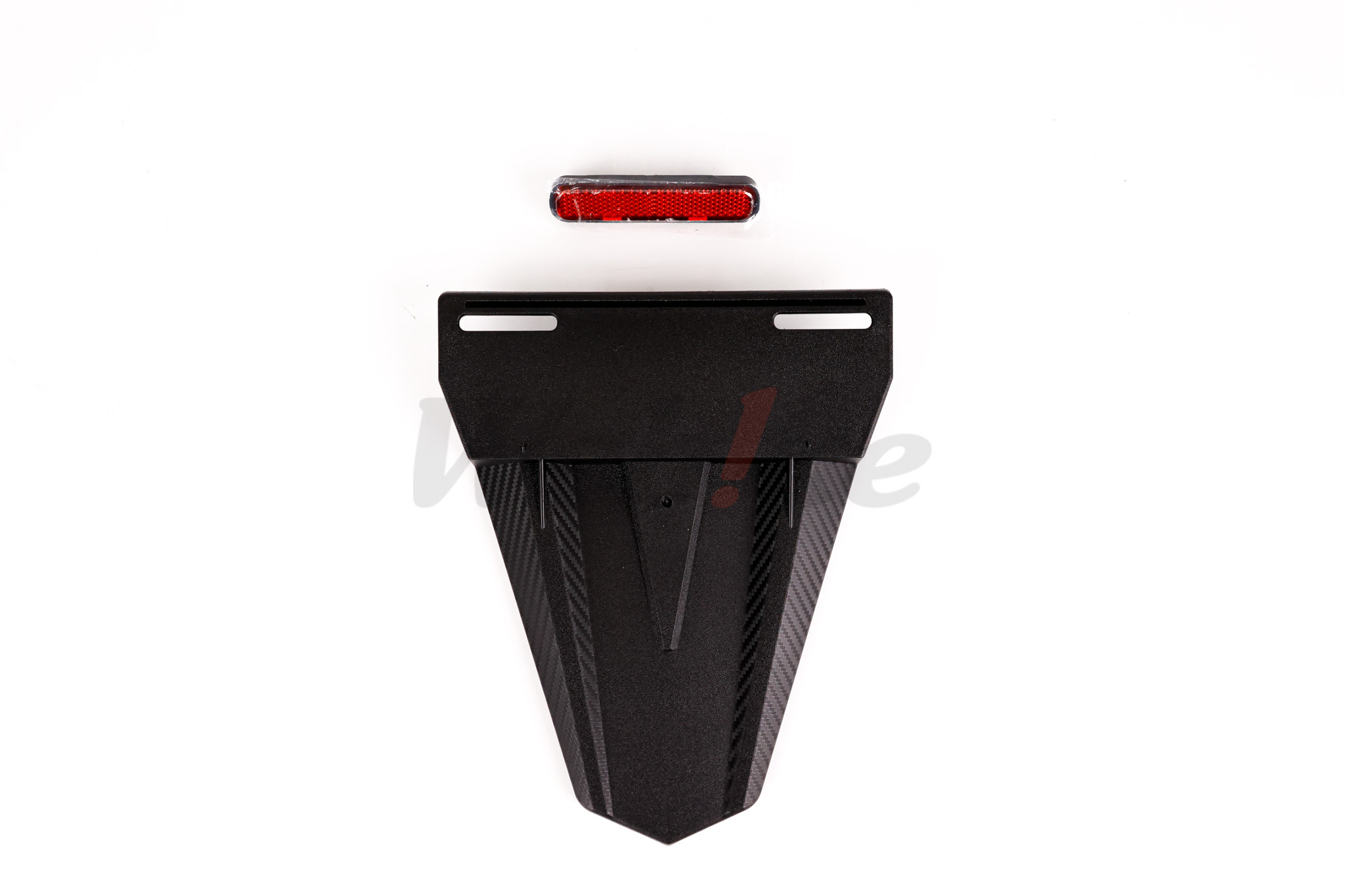 Universal License Plate Mudguard (with Reflector)_特寫