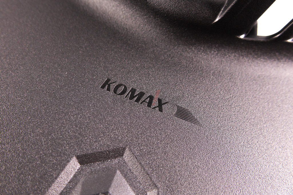 立体散热胸盖 JET SR / SL / SL+_特写 立体散热胸盖 JET SR / SL / SL+_特写