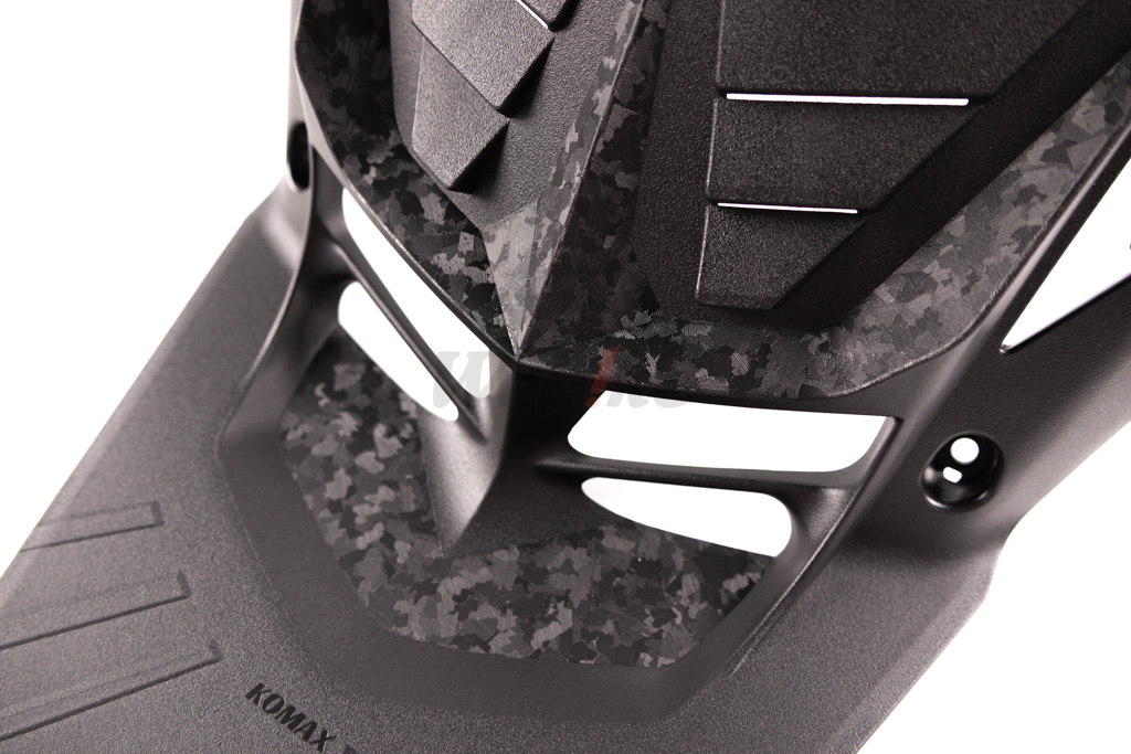 立体散热胸盖 DRG 2.0_特写 立体散热胸盖 DRG 2.0_特写