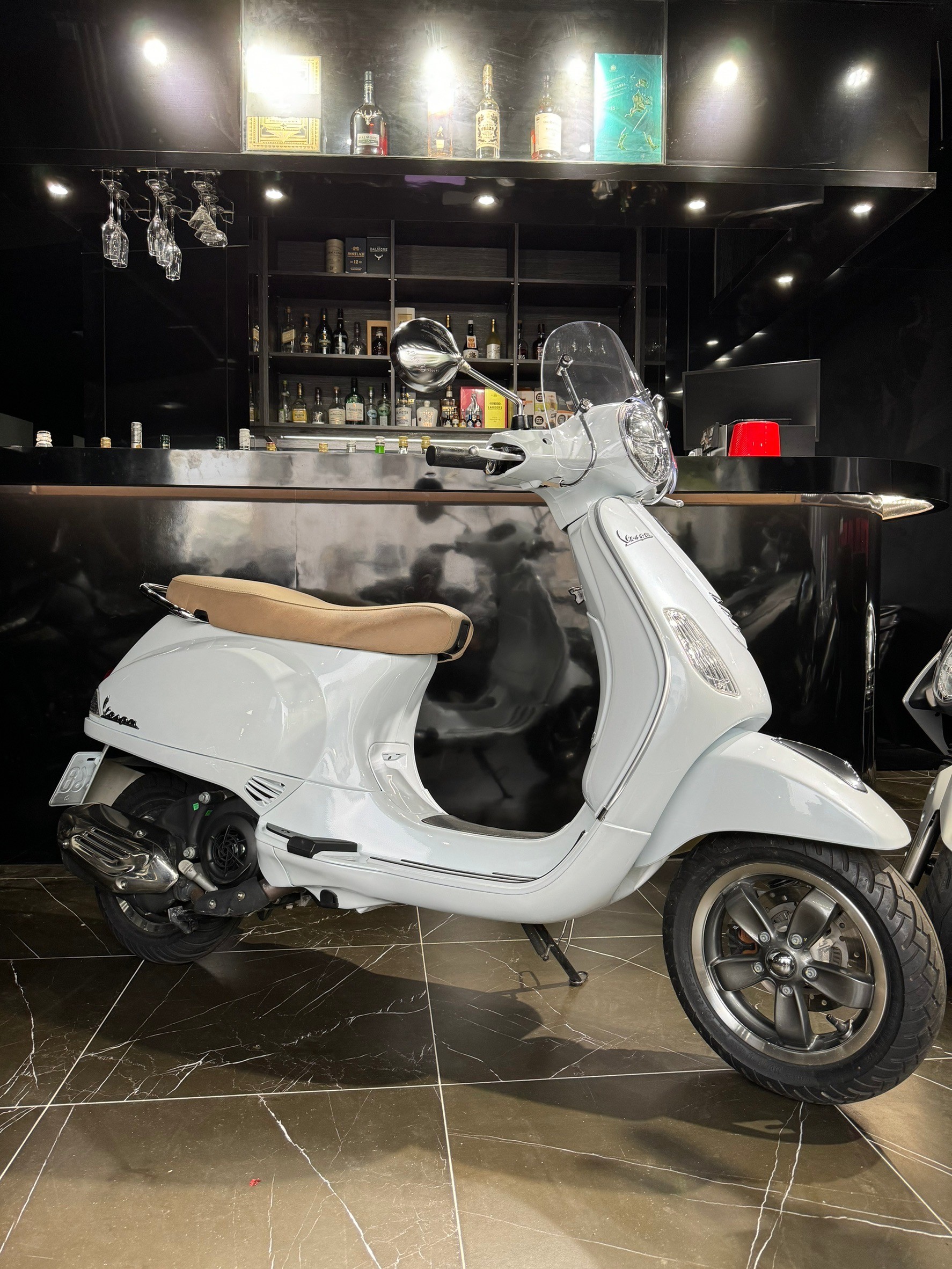 【個人自售】Vespa VXL150ABS - 「Webike-摩托車市」 2021偉士牌VXL150ABS極新 僅815公里