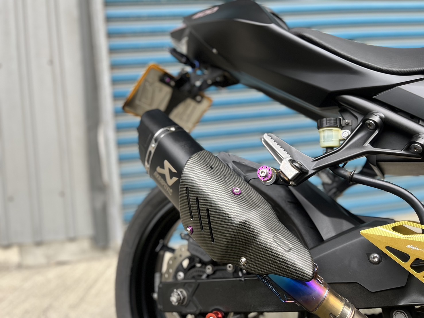 KAWASAKI NINJA400 - 中古/二手車出售中 Ninja400 改裝排氣管 Brembo卡鉗 Matris防甩頭 眾多改裝 小資族二手重機買賣 | 小資族二手重機買賣