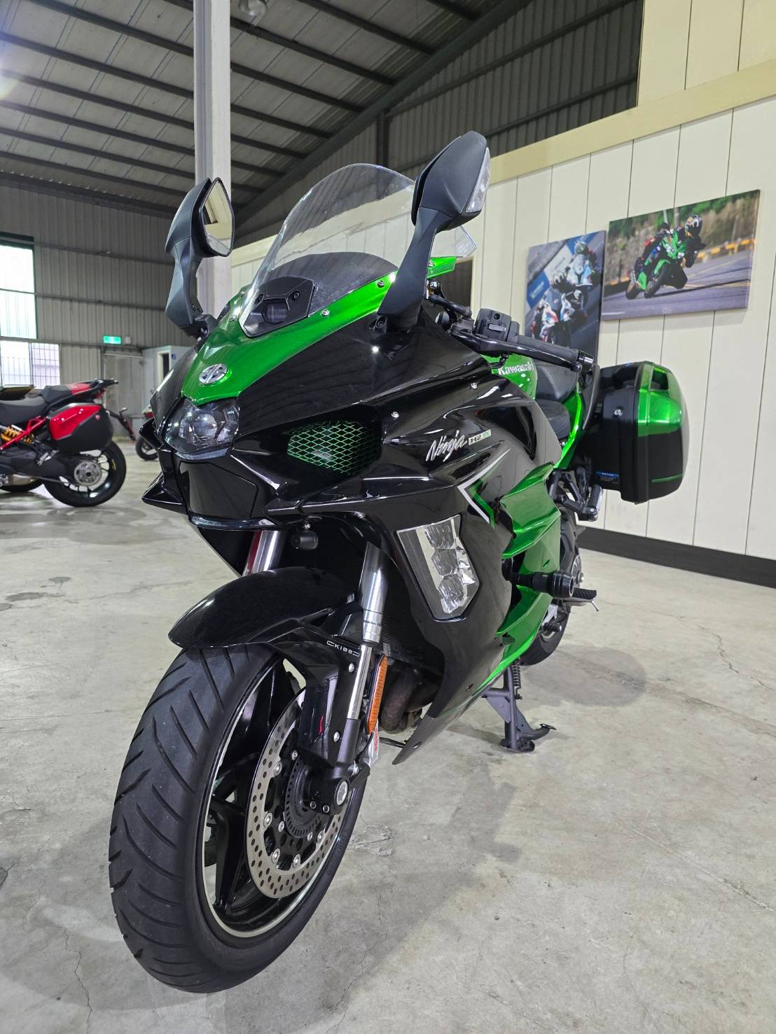 KAWASAKI Ninja H2 SX - 中古/二手車出售中 [出售] 2023年 KAWASAKI  H2SX HE 頂規 新款 保固中 | 老爹重機