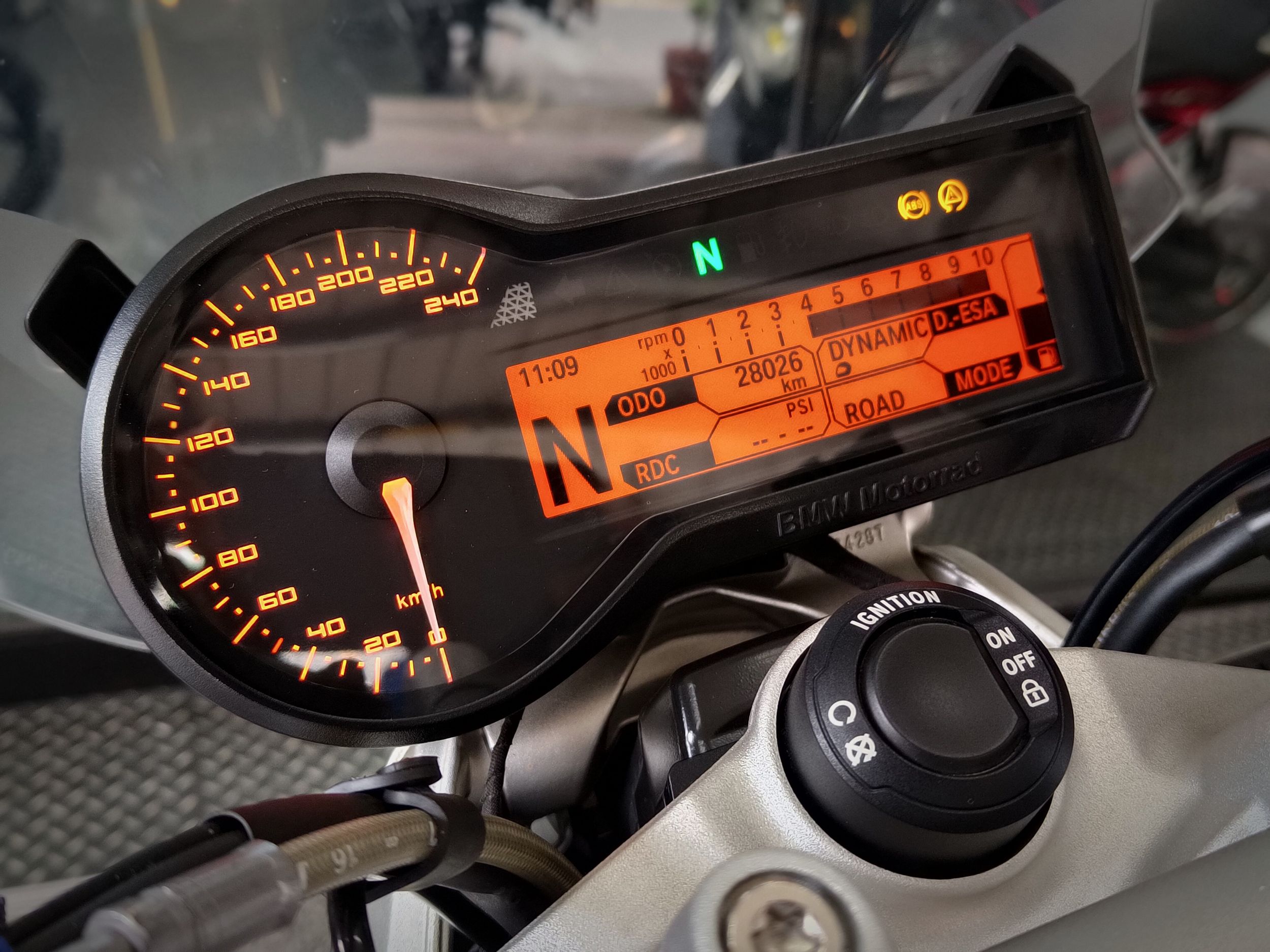 BMW R1200R - 中古/二手車出售中 R1200R ABS 總代理，原漆美車只跑28030km | 成蘆進口摩托車