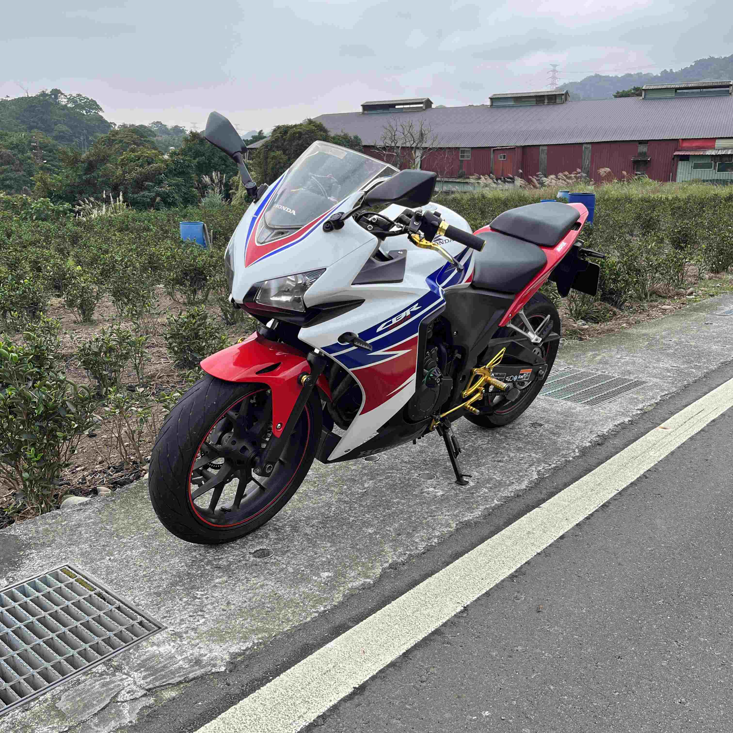 HONDA CBR500R - 中古/二手車出售中 HONDA CBR500R 迅雷白光 | 北大重車