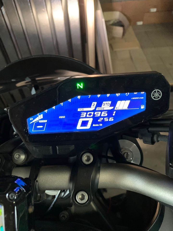 YAMAHA MT-09 - 中古/二手車出售中 出售2016 MT-09，車況極佳，歡迎試車！ 有ABS、TCS！ | 繪馬輕重型機車