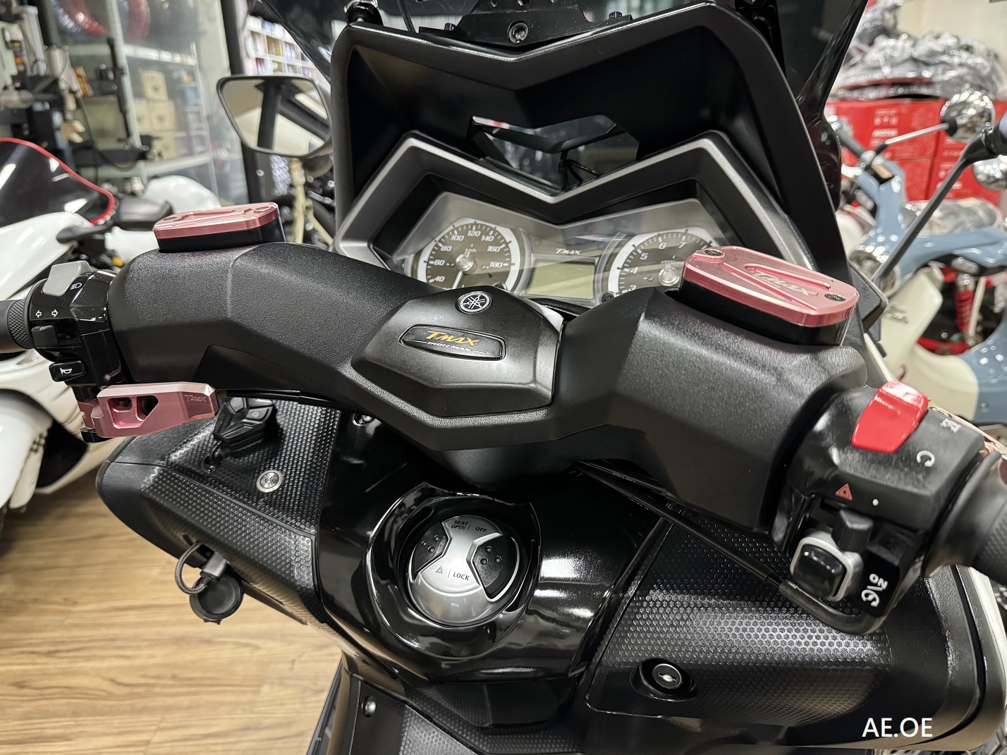 YAMAHA TMAX530 - 中古/二手車出售中 【新竹長龍車業】YAMAHA 山葉 T-MAX 530 ABS SMART KEY | 新竹長龍車業行