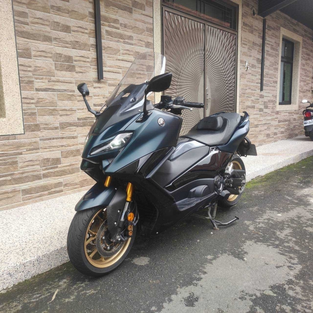 YAMAHA TMAX560 - 中古/二手車出售中 【2022 YAMAHA TMAX560】 | 翊帆重車阿凱