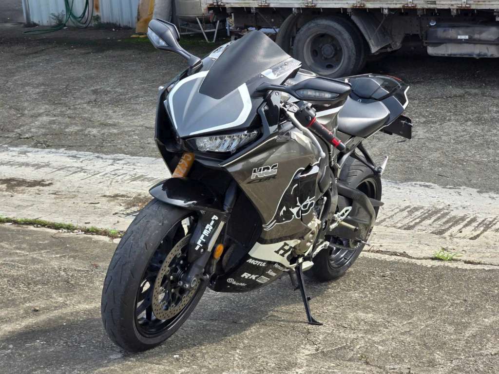 HONDA  CBR1000RR ABS SC77 - 中古/二手車出售中 [出售] 2018年 HONDA CBR1000RR ABS SC77 | 老爹重機