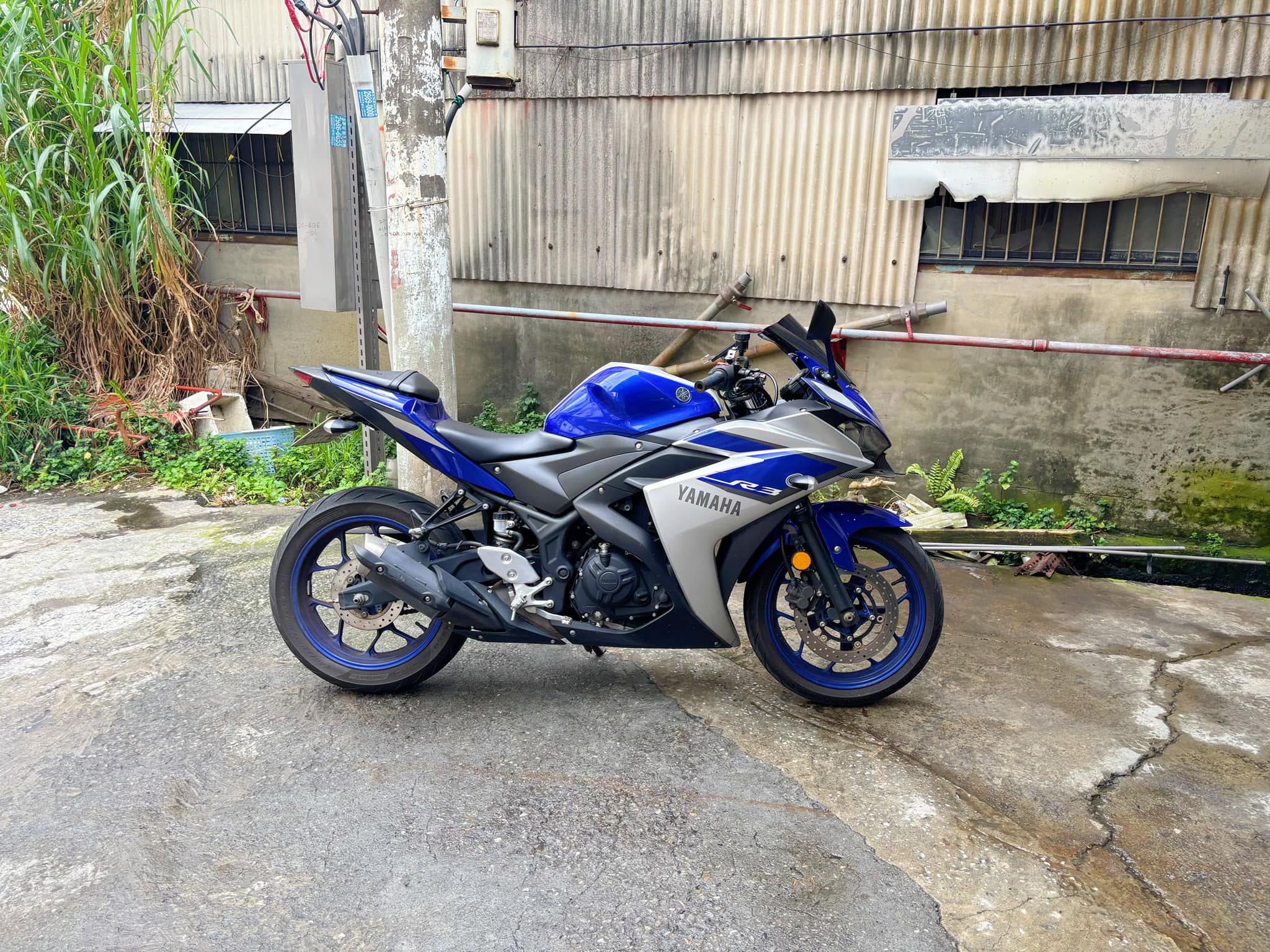 YAMAHA YZF-R3 - 中古/二手車出售中 YAMAHA R3 | 個人自售