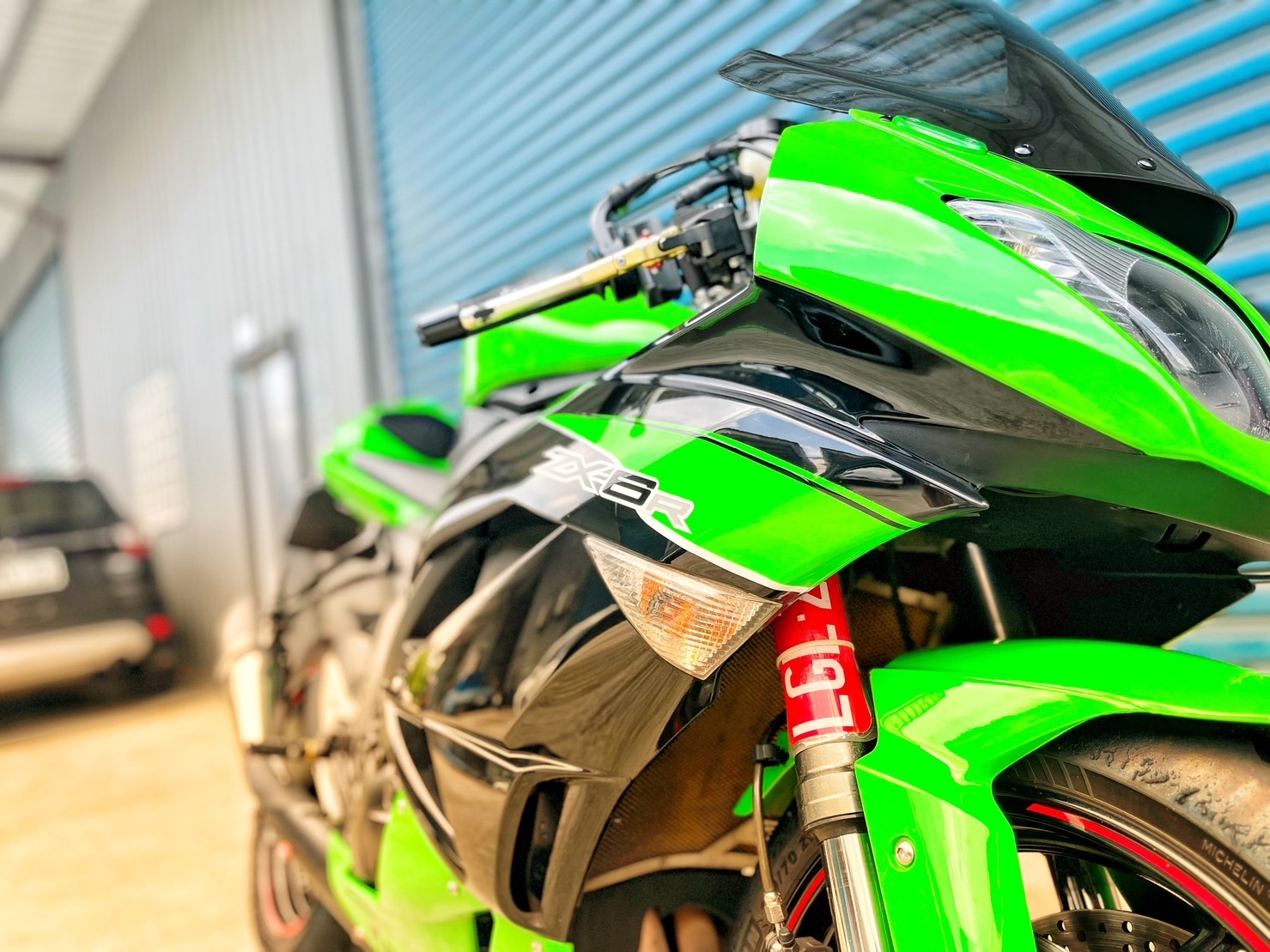 KAWASAKI NINJA ZX-6R - 中古/二手車出售中 碳纖維排氣管 超多改裝 小資族二手重機買賣 | 小資族二手重機買賣