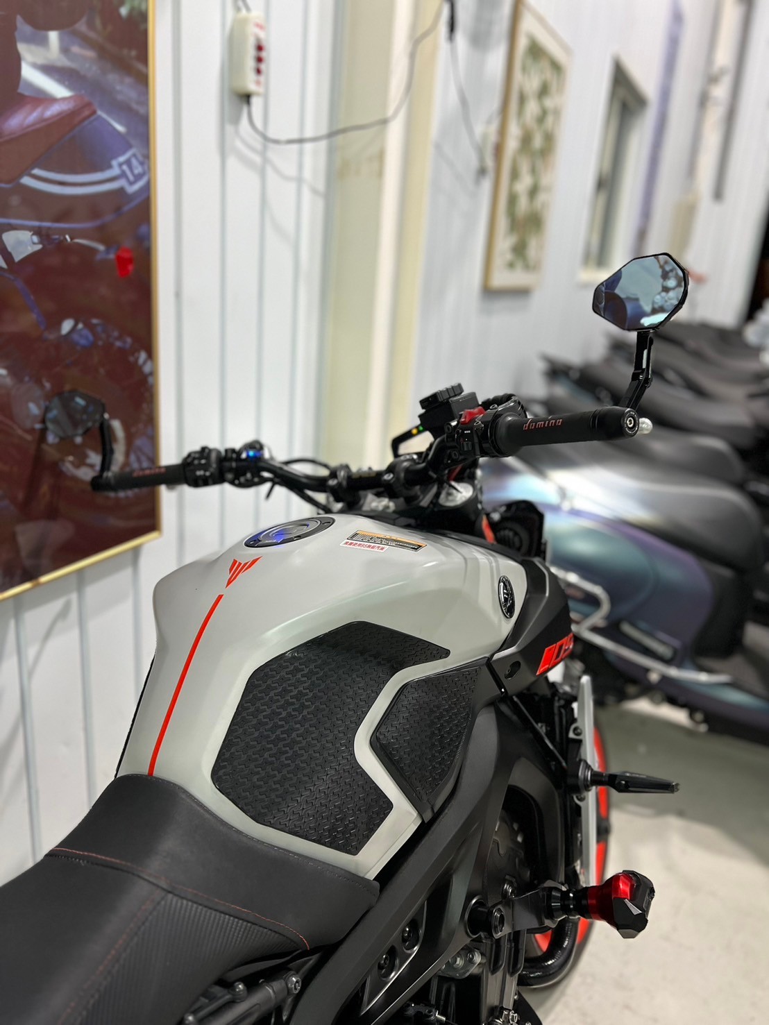 YAMAHA MT-09 - 中古/二手車出售中 【售】2019 Yamaha MT-09(全馬力） 實車漂亮✨我知道裝帥很辛苦 那有了這台你是真帥❗️ | mumu's moto